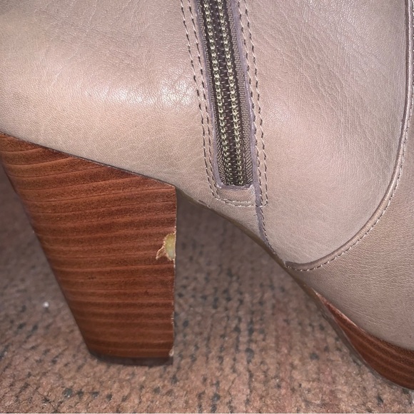 Gianni Bini Tan Leather Ankle Booties Bows - Picture 5 of 14